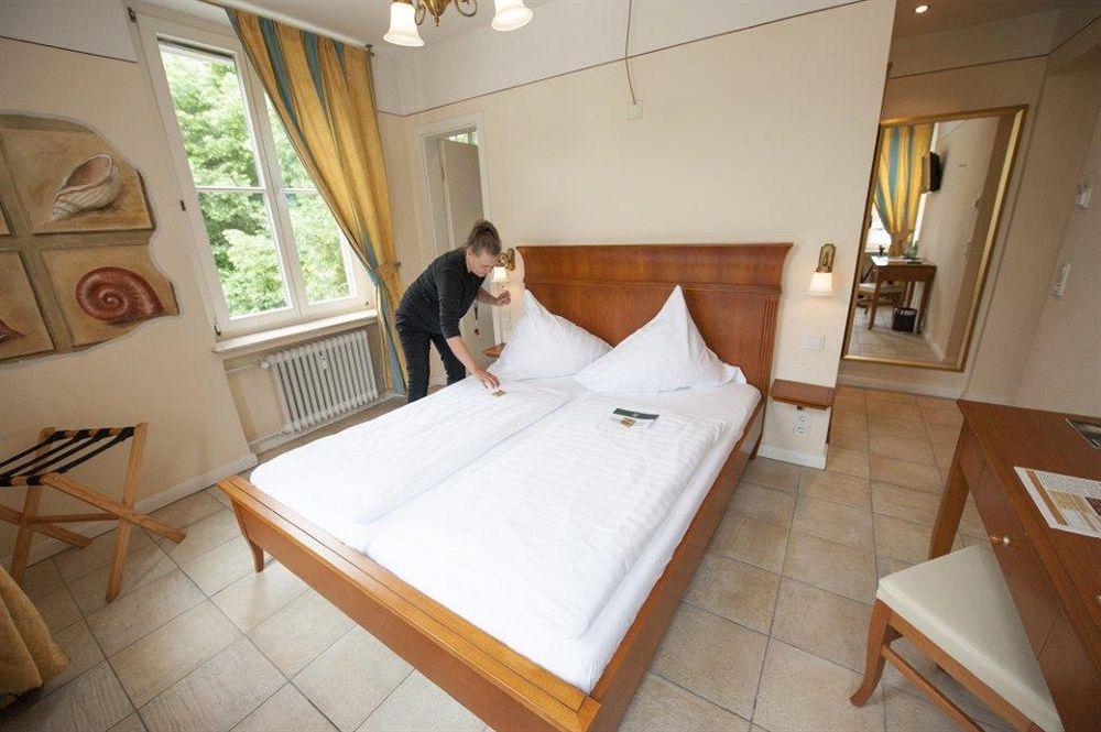 XII Apostel Albergo Köln Exterior foto
