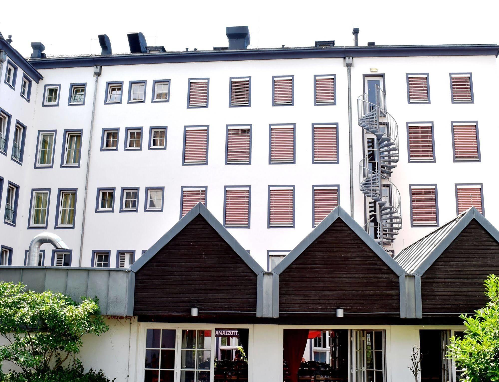 XII Apostel Albergo Köln Exterior foto